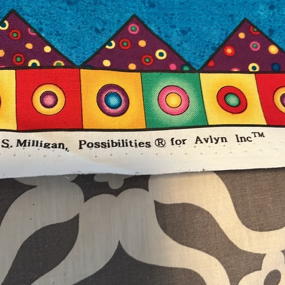 Four Yards of Fun In The Sun Fabric by Avlyn Inc - Picture 7 of 7